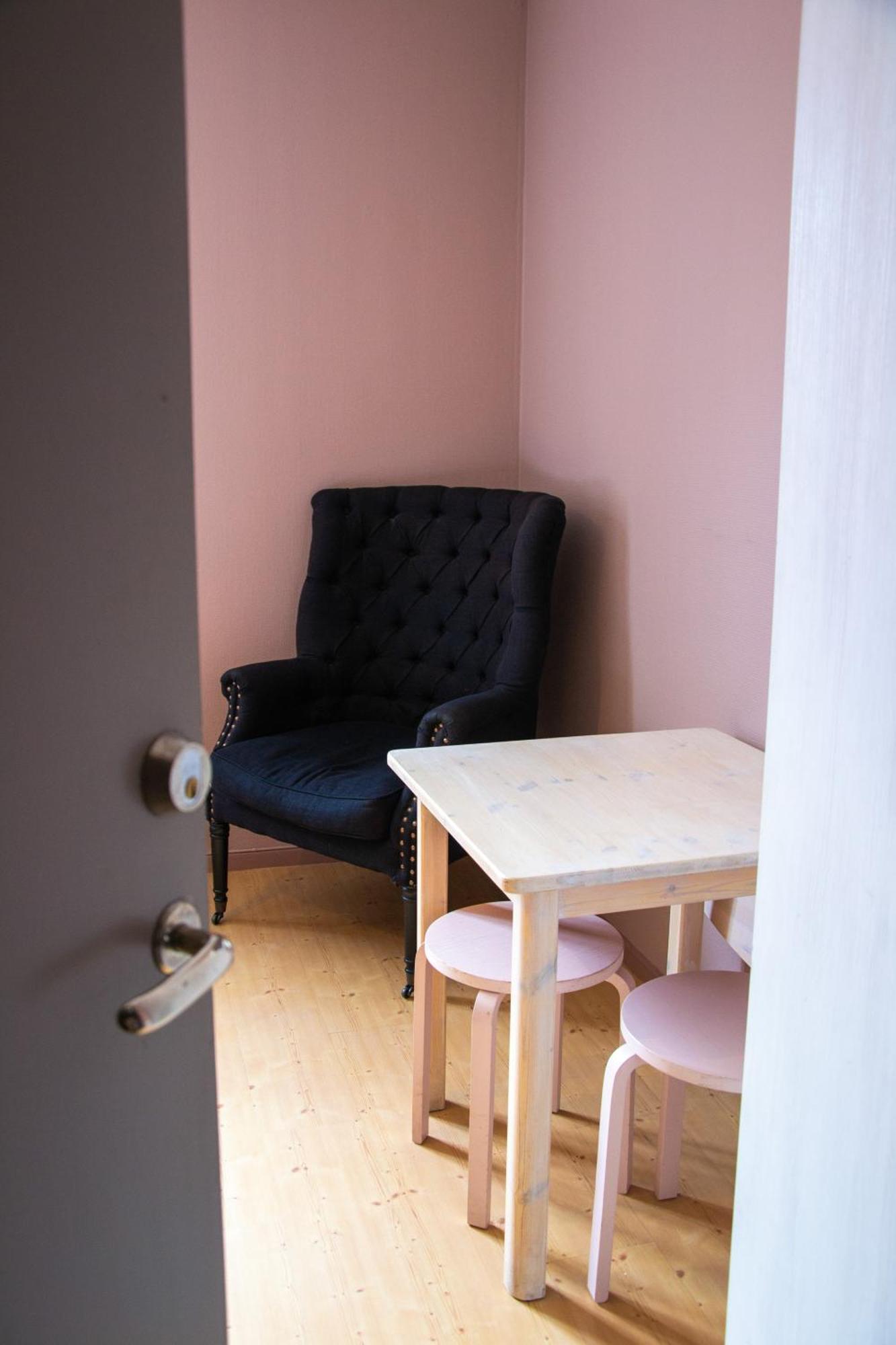 Adelsgatan Bed & Breakfast VBY Buitenkant foto