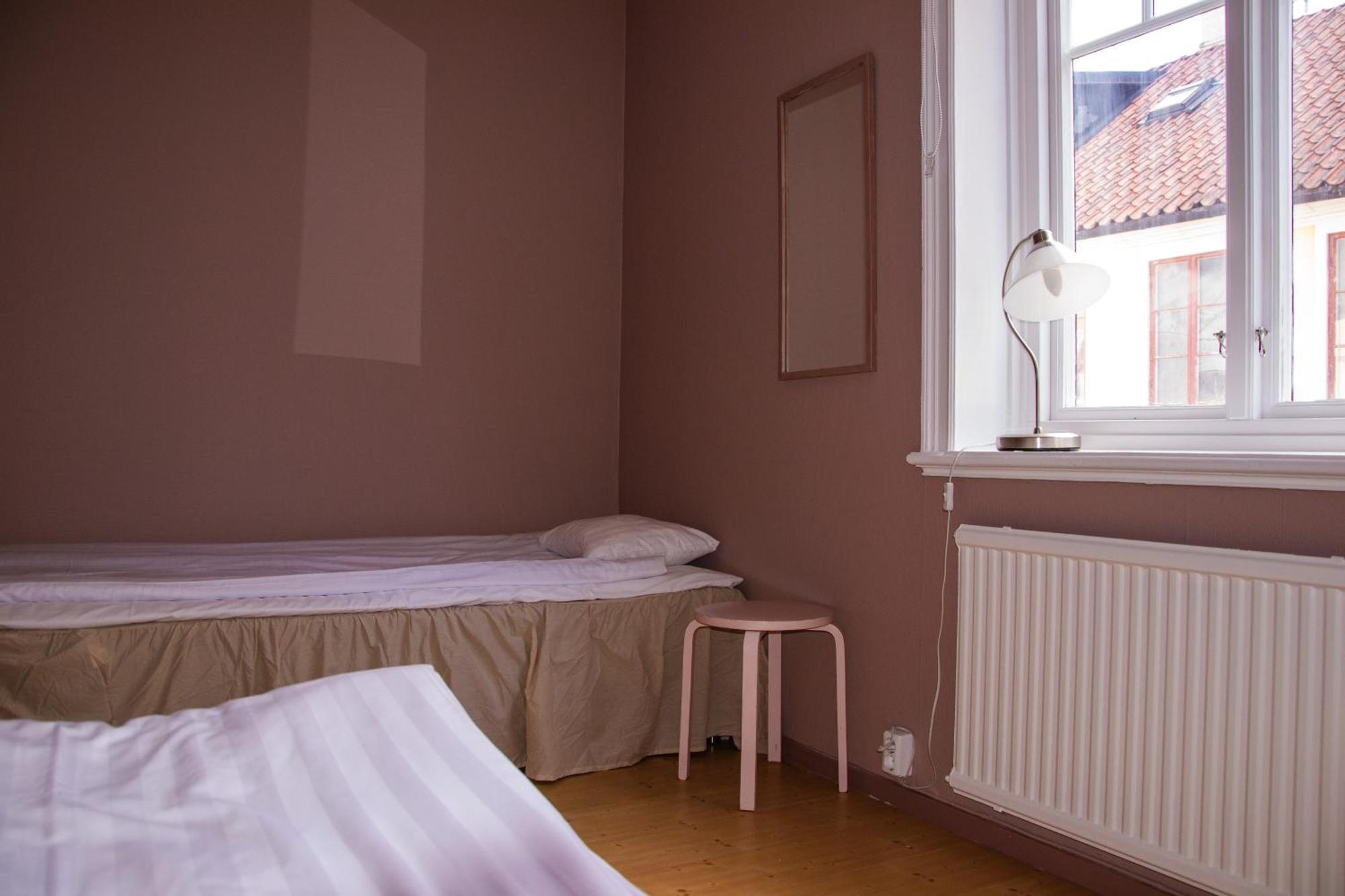 Adelsgatan Bed & Breakfast VBY Buitenkant foto