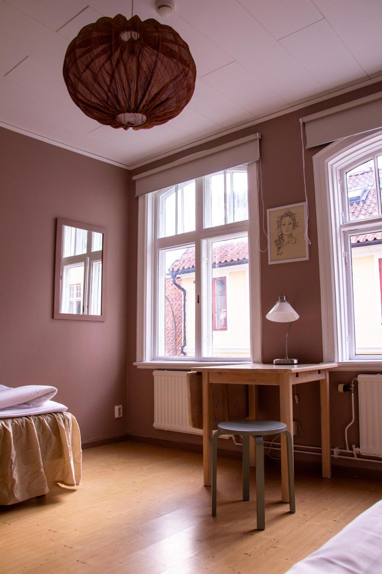 Adelsgatan Bed & Breakfast VBY Buitenkant foto