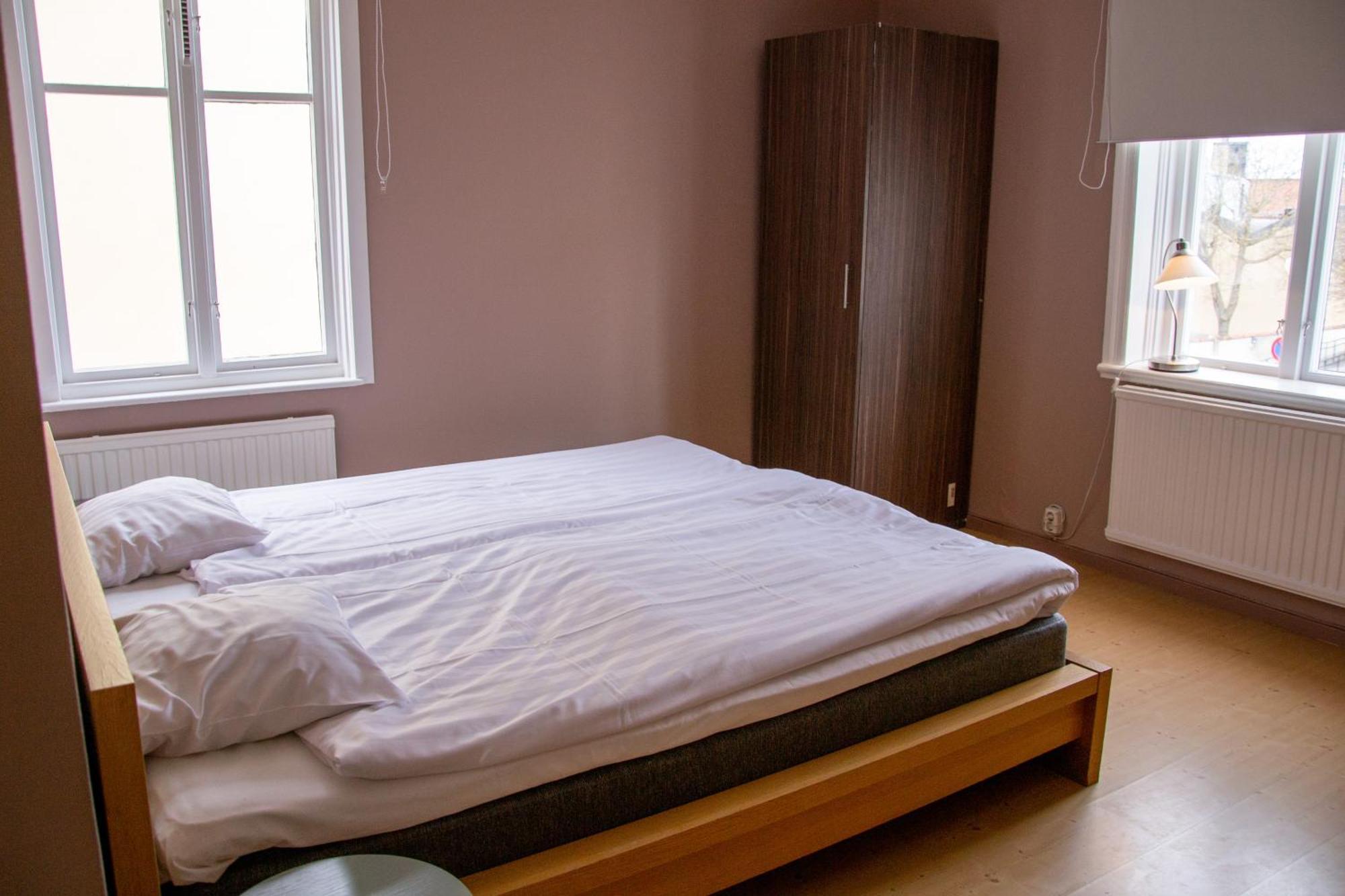 Adelsgatan Bed & Breakfast VBY Buitenkant foto