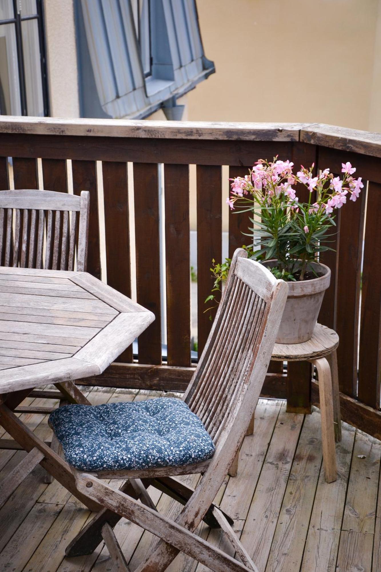 Adelsgatan Bed & Breakfast VBY Buitenkant foto